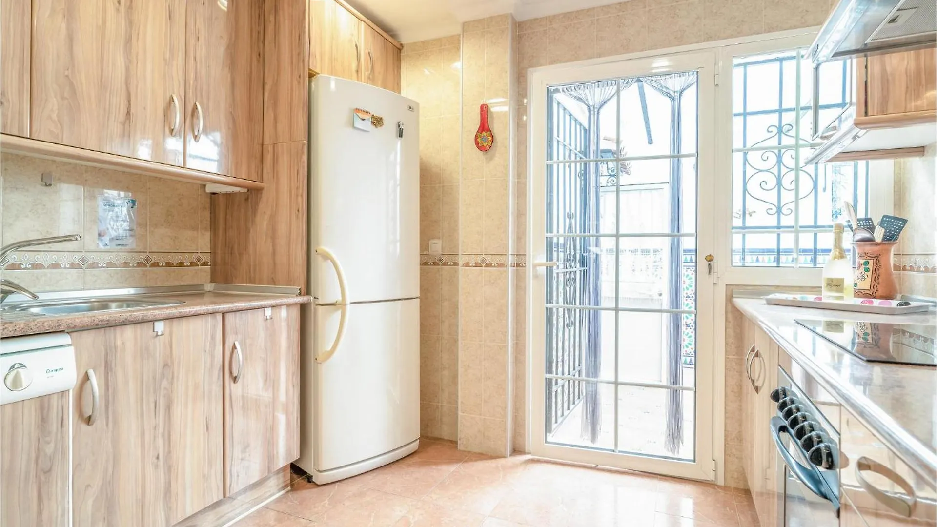 Beautiful Home In Nerja With Kitchenette Casa vacanze