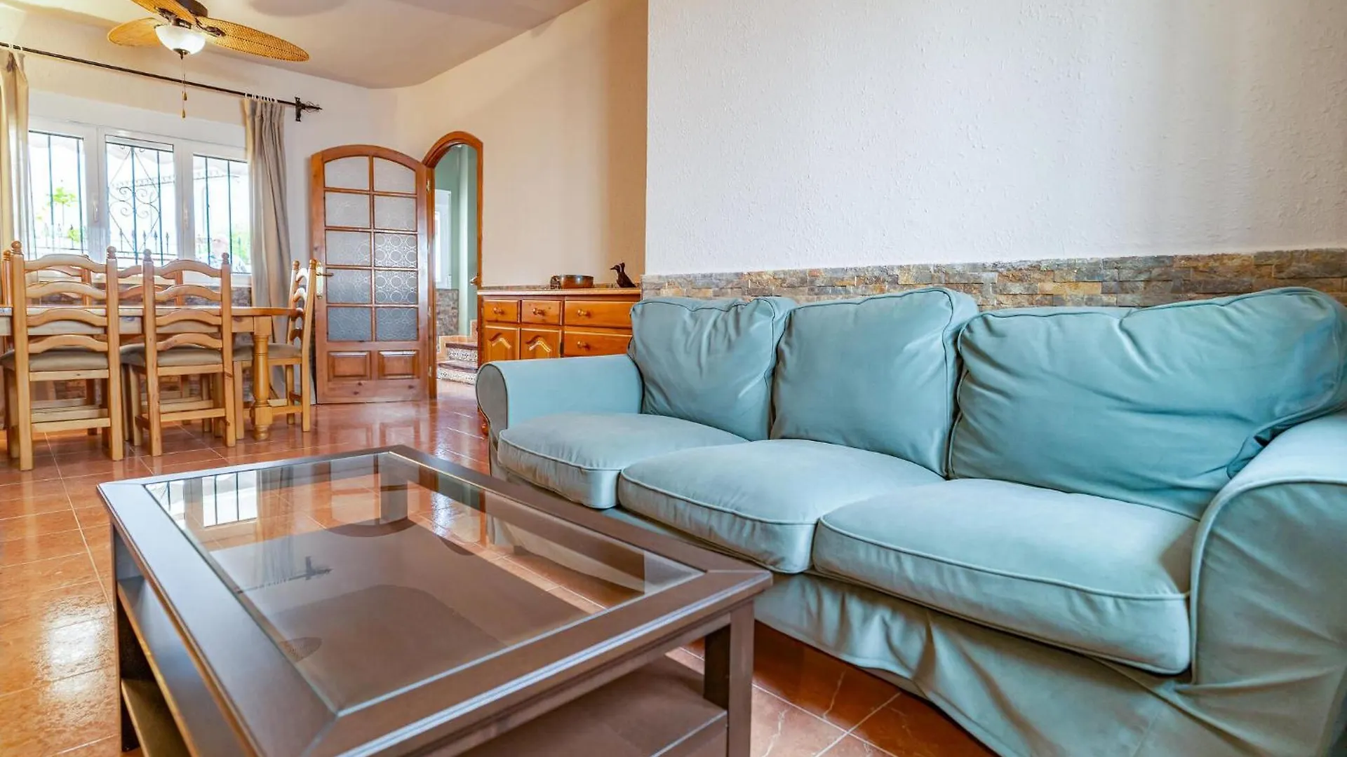 Beautiful Home In Nerja With Kitchenette 0*,